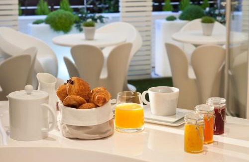 7th Arrondissement Hotel | Experience Comfort at Le 7 Eiffel Hotel by Malone