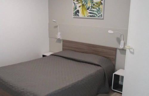 Castres Hotel | Relax at Le 81 Hôtel with Spa and Breakfast Included