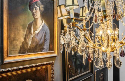 Old Lille Apartment | Discover Le 84 Sainte-Cath' - Family-Friendly Retreat