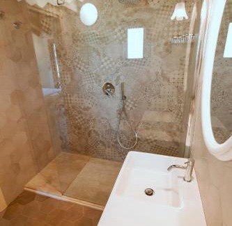 Villasimius Hotel | Oceanfront Le Anfore Hotel: 9/10 Guest Rated Escape