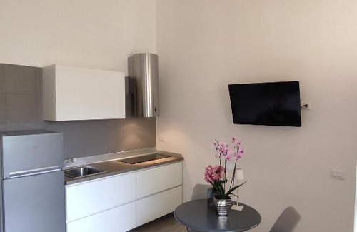 Paratico Apartment | Delightful Stay at Le Antiche Mura - Pet Friendly Retreat