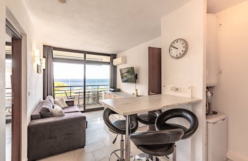 Ajaccio Apartment | Le Tino Rossi: Family-Friendly Apartment with Ocean View