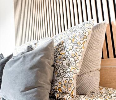 Bourgfelden Apartment | Relaxing Retreat at Le Bali: Studio Near Airport with Hot Tub