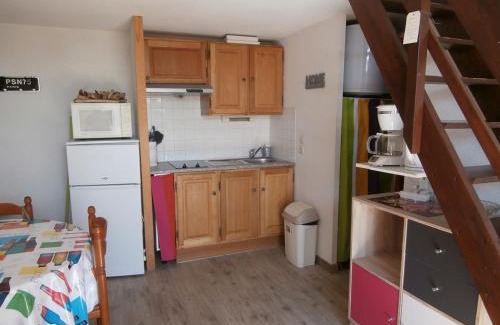 Le Barcares Apartment | Cozy Studio Cabin Near Beach at Résidence La Pêcherie II