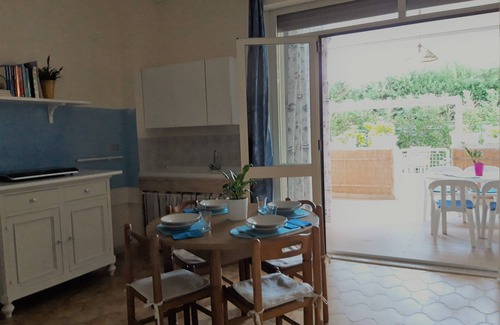 San Cataldo Apartment | Pet-Friendly Le Barchette 1: Ideal One Bedroom Retreat