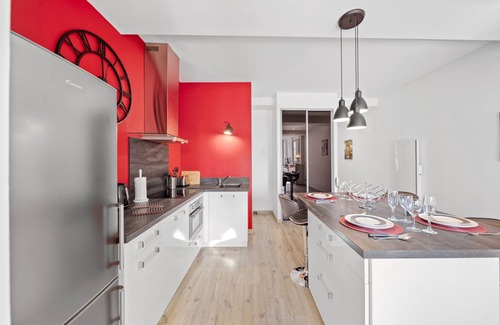 Beaune City Centre Apartment | Discover Le Beau Carnot Apartment with Family-Friendly Amenities