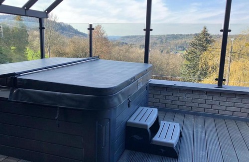 Hotton House | Charming Le Beau Petit Bosquet: Oceanfront Bliss Awaits