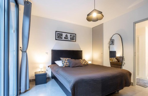 Les Beaux-Arts Apartment | Discover Family-Friendly Comfort at Le Beau Séjour Hotel