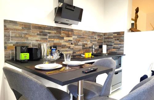 Palaiseau Apartment | Scenic Le Bellevue Apartments with Family-Friendly Amenities