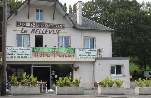 Lisieux Hotel | Pet-Friendly Comfort at Le Bellevue Lisieux with Breakfast