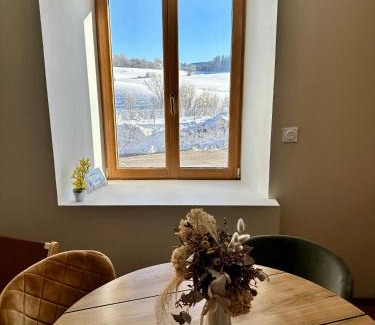 Brey-et-Maison-du-Bois Apartment | Experience Le belvédère des deux lacs: Pet & Child Friendly