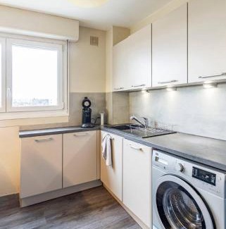 Montbeliard Apartment | Le Belvédère cosy avec balcon et vue dégagée