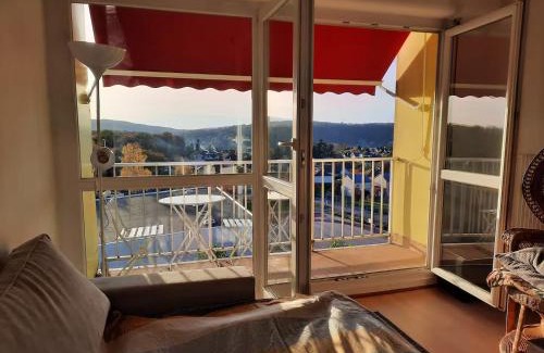 Montbeliard Apartment | Le Belvédère cosy avec balcon et vue dégagée