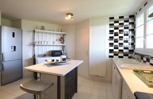 Estialescq Apartment | Relaxing Escape at Le Belvue with Private Jacuzzi & Views
