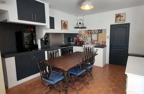 Saint-Jean-le-Centenier Cottage | Top-Rated Le Mas de la Chadeniere with Private Pool Access