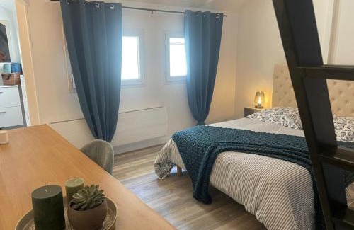Senlis Apartment | Child-Friendly Getaway at Le bleu de Senlis - 8.6 Ratings