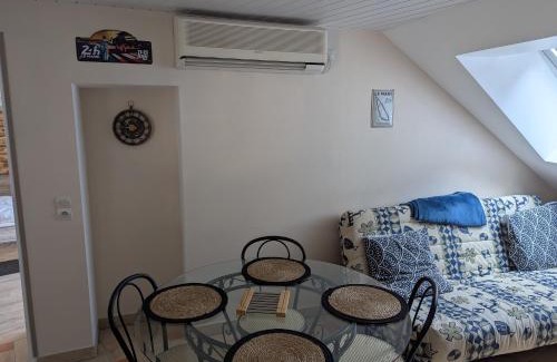 Spay Apartment | Discover Le Bleuet: Pet-Friendly with a 9/10 Guest Rating