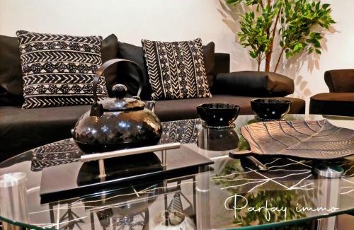 La Gare Apartment | Cozy Le Bogolan: Family-Friendly Design Retreat