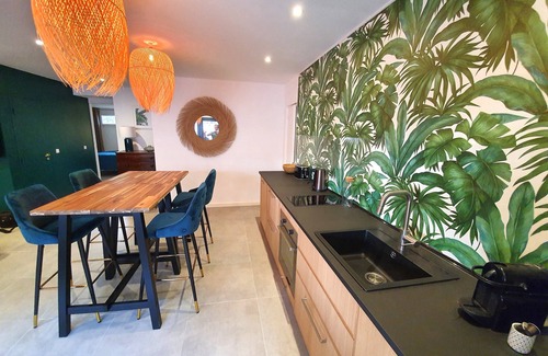 Giens Apartment | Oceanfront Retreat at Le Bois d'Olivier in Giens