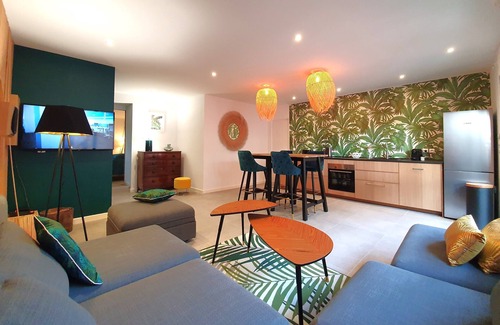 Giens Apartment | Oceanfront Retreat at Le Bois d'Olivier in Giens