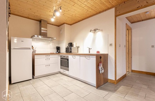Bessans House | Pet-Friendly Le Bois de Cerf: Ideal for Family Getaways