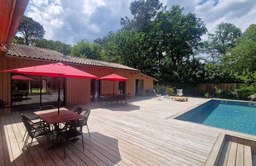 Grayan-Et-L'Hopital House | Le Bois de la Hutte - Piscine privée