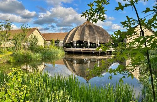 Chaumont-sur-Loire Hotel | Discover Le Bois des Chambres: Family-Friendly Retreat