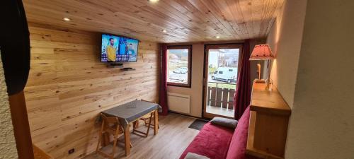 Saint-Pierre-de-Chartreuse Apartment | Family-Friendly Retreat at Le Bois Joli en Chartreuse