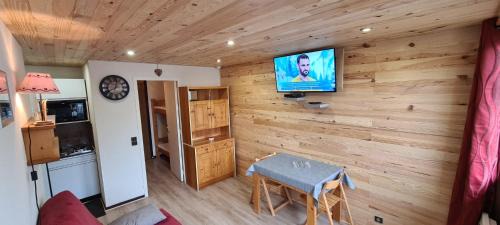 Saint-Pierre-de-Chartreuse Apartment | Family-Friendly Retreat at Le Bois Joli en Chartreuse