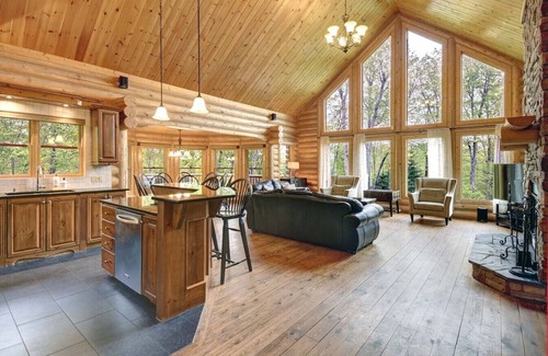 Mont-Tremblant Ski Chalet | Le Bois Rond at Boisès: Sauna+ Hot Tub for 12