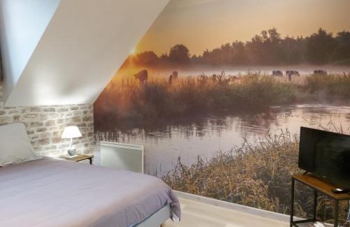 Graignes-Mesnil-Angot Bed & Breakfast | Discover Comfort at Le Bonheur des Plumes: Pet Friendly & More
