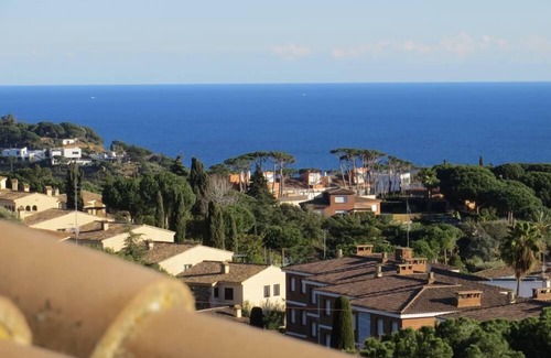 Sant Vicenc de Montalt Villa | Discover Le Bouganville: Pet-Friendly Villa Near Barcelona