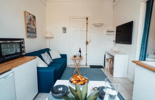 Arcachon Apartment | Relaxing Getaway at LE BREAK, Just 5 Minutes from Beach