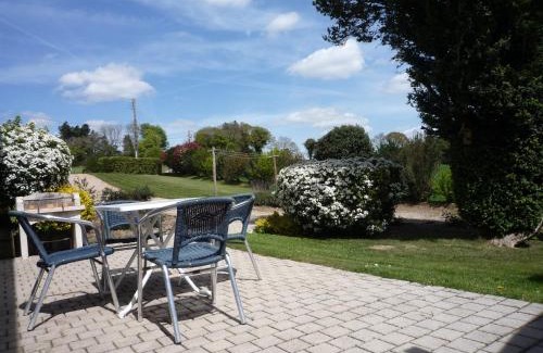 Scrignac House | Pet-Friendly Retreat at LE BUIS - Rated 9/10 by Guests