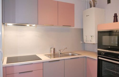 Ramonville-Saint-Agne Apartment | Experience Le Céleste T3: Pet-Friendly Haven with Breakfast