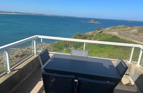 Rotheneuf-Le Pont House | Oceanfront Le Cézembre with Breathtaking Bay Views