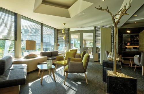 Waterloo Hotel | Discover Le Côté Vert: 4-Star Comfort & Pet-Friendly Stays