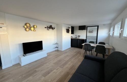Gare Apartment | Le Calais Wilson 4, 2-4 Pers
