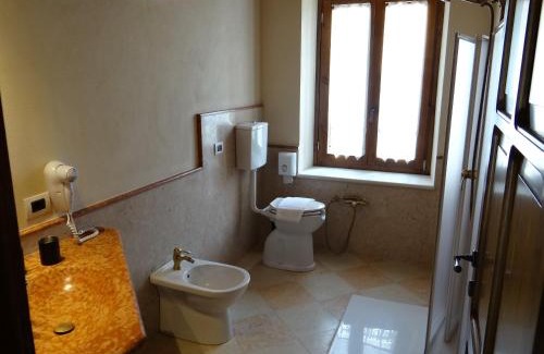 Negrar House | Pet-Friendly Retreat at Le Camere Della Bice: Rated 9/10