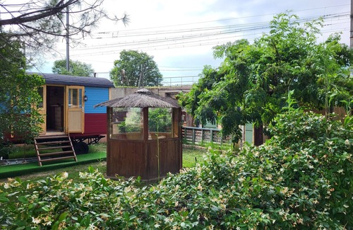 Tarascon Cabin | "Le camp de gitans" Atypical complex in Provence