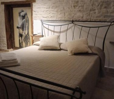 Ruvo di Puglia Bed & Breakfast | Family-Friendly Getaway at Le Campane B & B