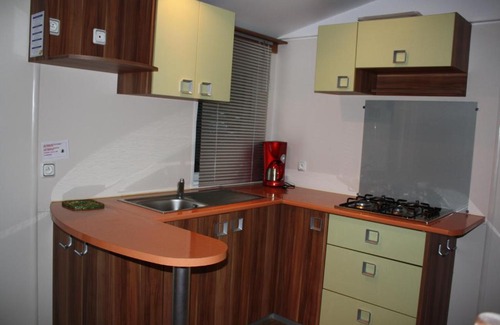 Belmont-Tramonet Other | Explore le Camping Des 3 Lacs: Oceanview Pool Retreat