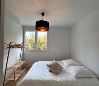 Secteur 5 Apartment | Le Camus