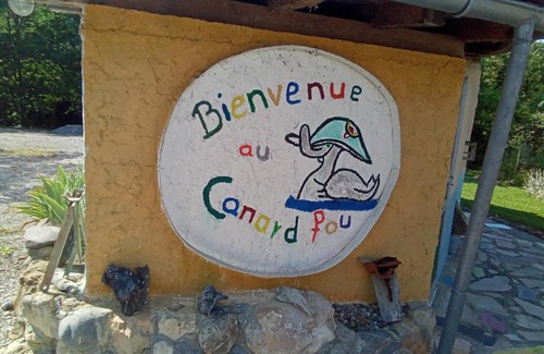 Peguilhan Bed & Breakfast | le canard fou