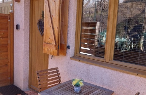 Les Varcins Apartment | Explore Le Candémalo: Top Rated with Spa & Family Amenities