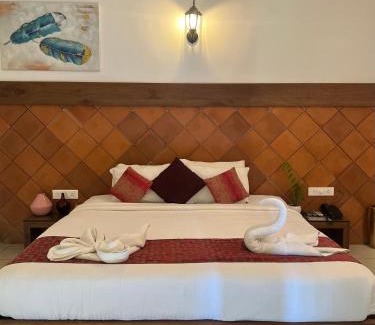 Kedavur Resort | Relax at Le Candles Resort: Oceanfront Bliss Awaits You