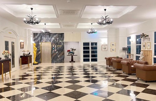 Chiang Mai Hotel | Oceanfront Bliss at Le Cannes Hotel - 4-Star Experience