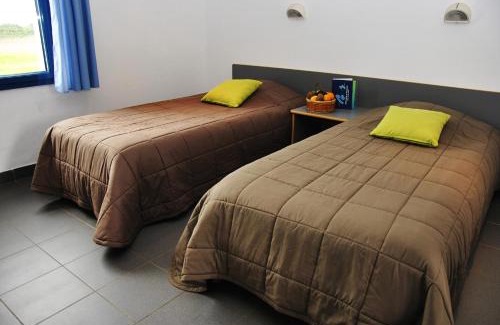 Ambleteuse Resort | Cozy Le Cap d'Opale: Poolside Relaxation Awaits You
