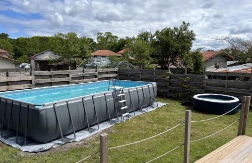 Lit-et-Mixe House | Discover Le Cap: Family and Pet-Friendly Oasis
