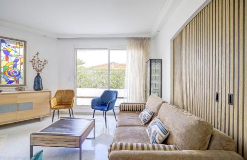 Juan-les-Pins Apartment | Le Cap St-Charles: Stunning Top-Floor Oceanfront Retreat